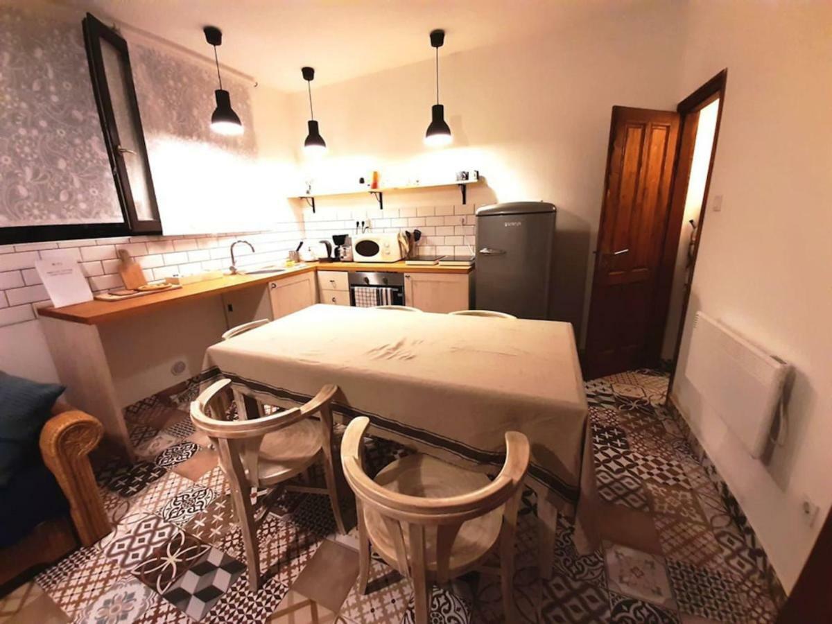 2 Bedroom Apartment near Heroes Square Boedapest Buitenkant foto