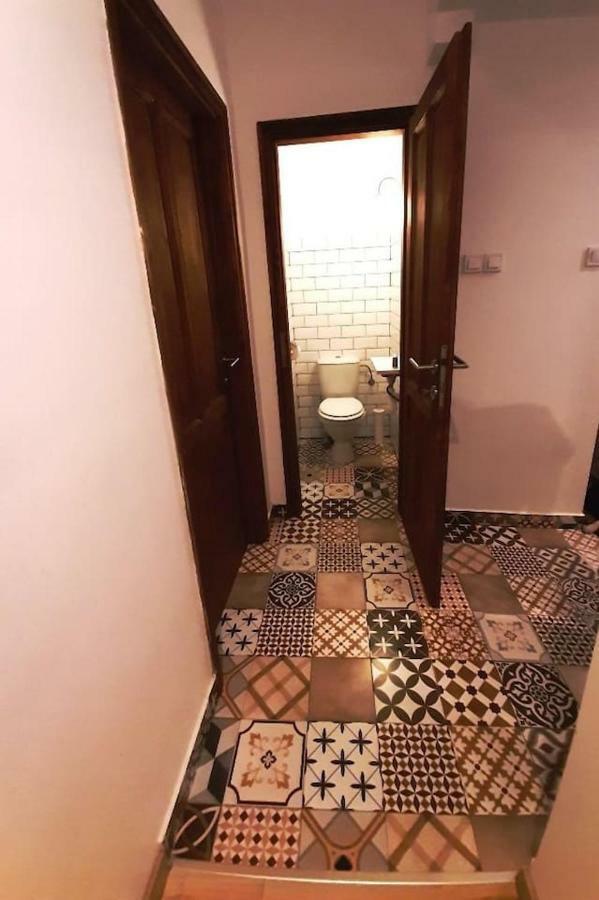 2 Bedroom Apartment near Heroes Square Boedapest Buitenkant foto